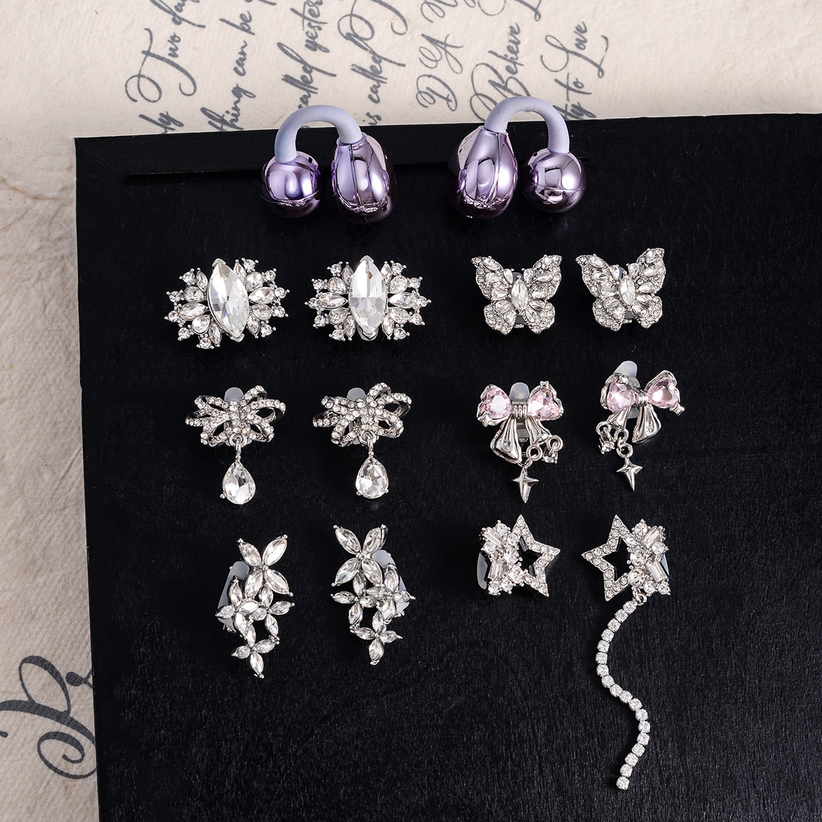 【Earphone Clips】Compatible with Various Earphones, Full Diamond Snowflake Star Bow Ear Clip Clips, High-End Accessories