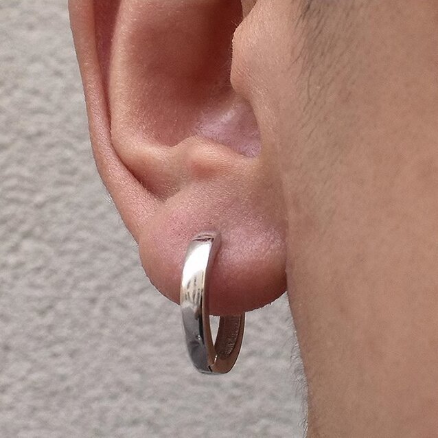 Men's Glossy Plain Hoop Earrings Minimalist Ear Accessory_voghion.com