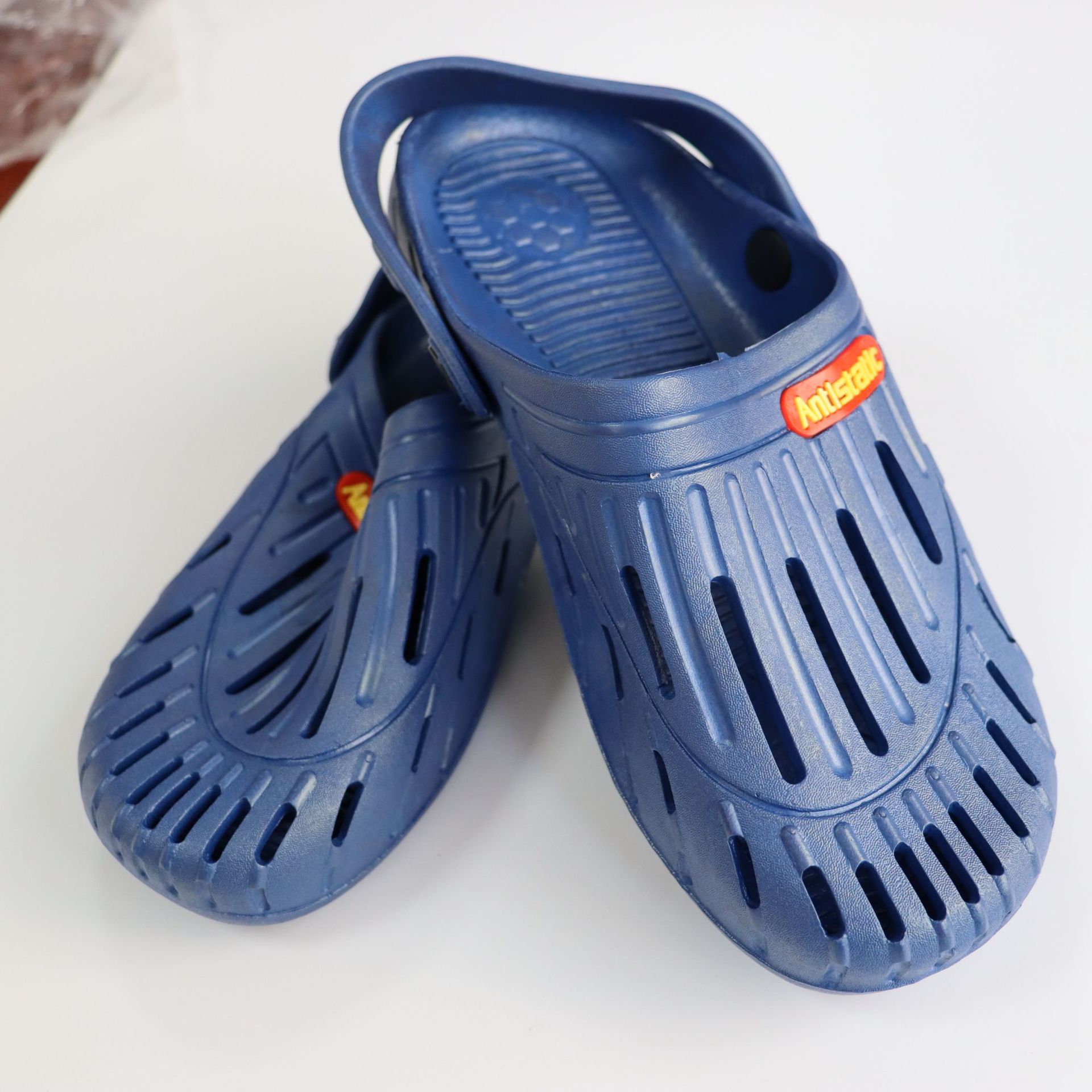 防静电SPU凉鞋 带跟SPU凉鞋 洞洞防静电SPU凉拖鞋 防静电凉鞋