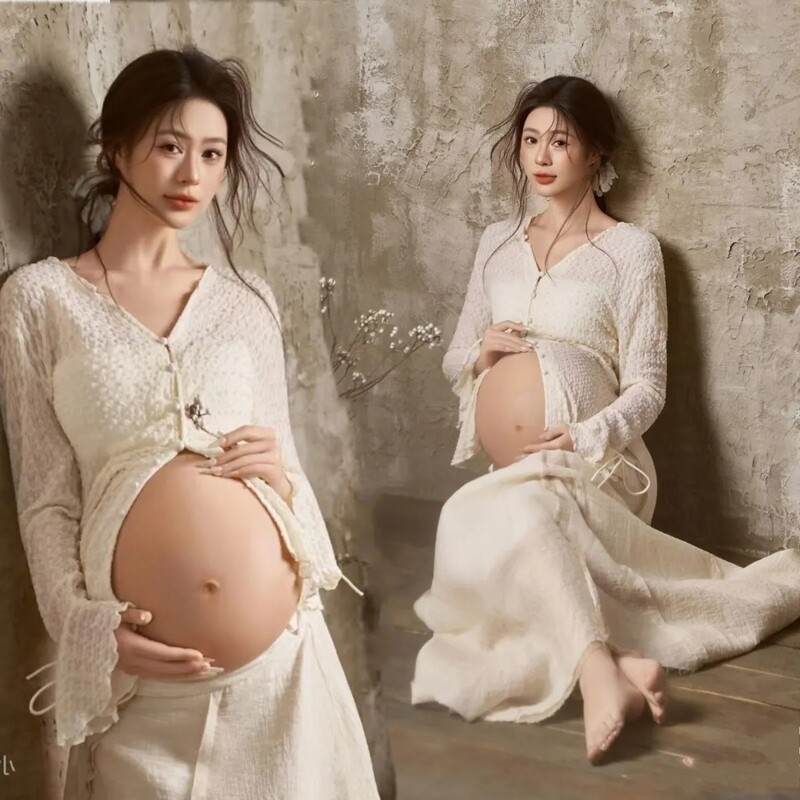 Photo Studio's New Maternity Photo Clothing, New Chinoiserie Retro Cool Theme, Pregnant Mommy Taking Photos at Home