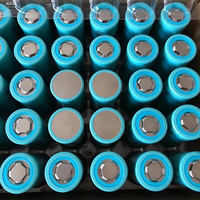 利维能26700磷酸铁锂电池4000mAh动力5C电池3.2V电动车三轮车路灯|undefined