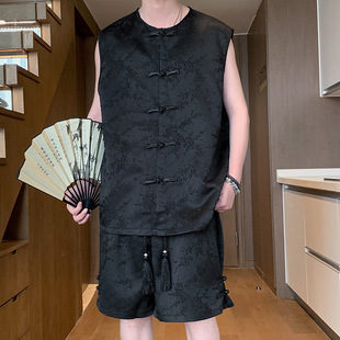 ����ʽ�Ї��L÷���Ứ�o�䱳���R�����b�Ќ��ɶ�ѝ�ɼ���һ�����l