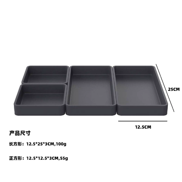 Four sets of baking trays