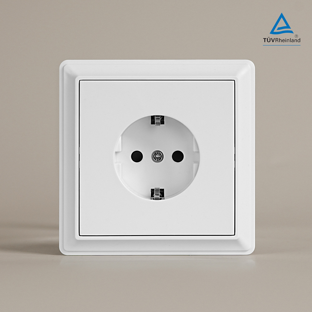 欧标90*90mm德插16A墙壁插座欧规德国插座TUV认证110-250V