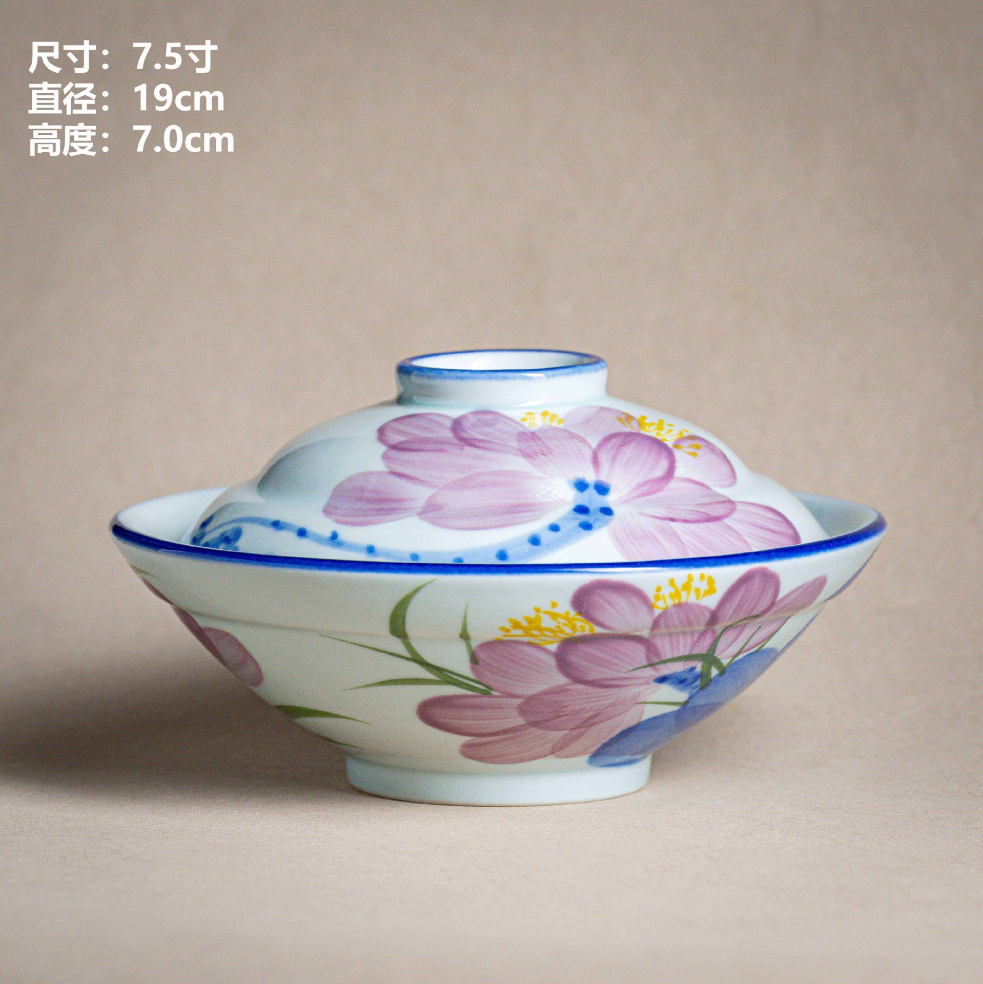 파란색과 흰색 보라색 연꽃