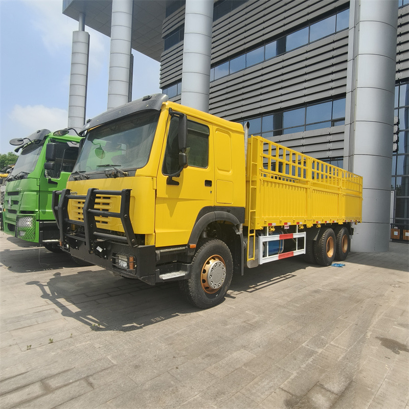 HOWO 371 front four rear eight dump truck cross-border export heavy-duty engineering transport dump truck