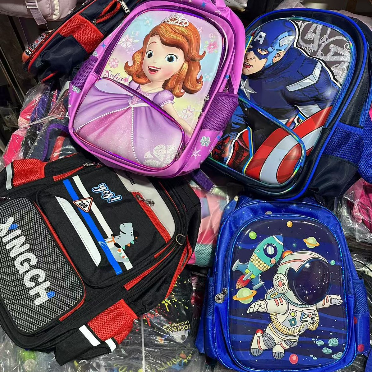 2025 New Primary School Students, First, Second and Third Grade Boys, Girls, Boys, Large Class Preschool Large Capacity Schoolbags