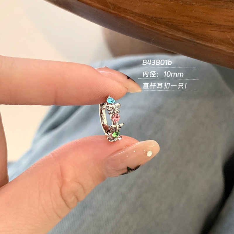 医用钛钢三色蝴蝶结直杆耳扣超闪锆石耳圈养耳洞百搭高级感耳环女|undefined