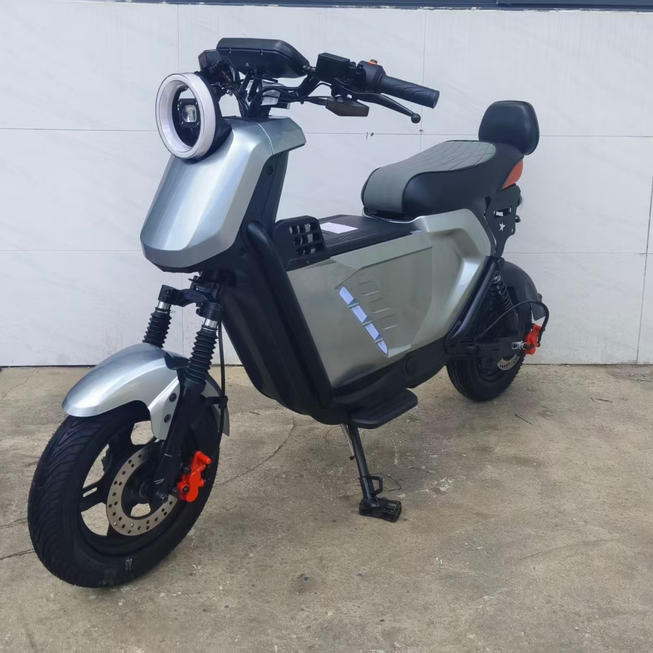 E-bike delivery electric vehicle electric motorcycle electric bicycle long-range electric assist bicycle UB