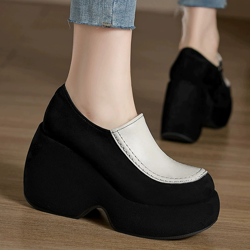 Туфоны на сосновых кондитерских сосновых коньках 10 см