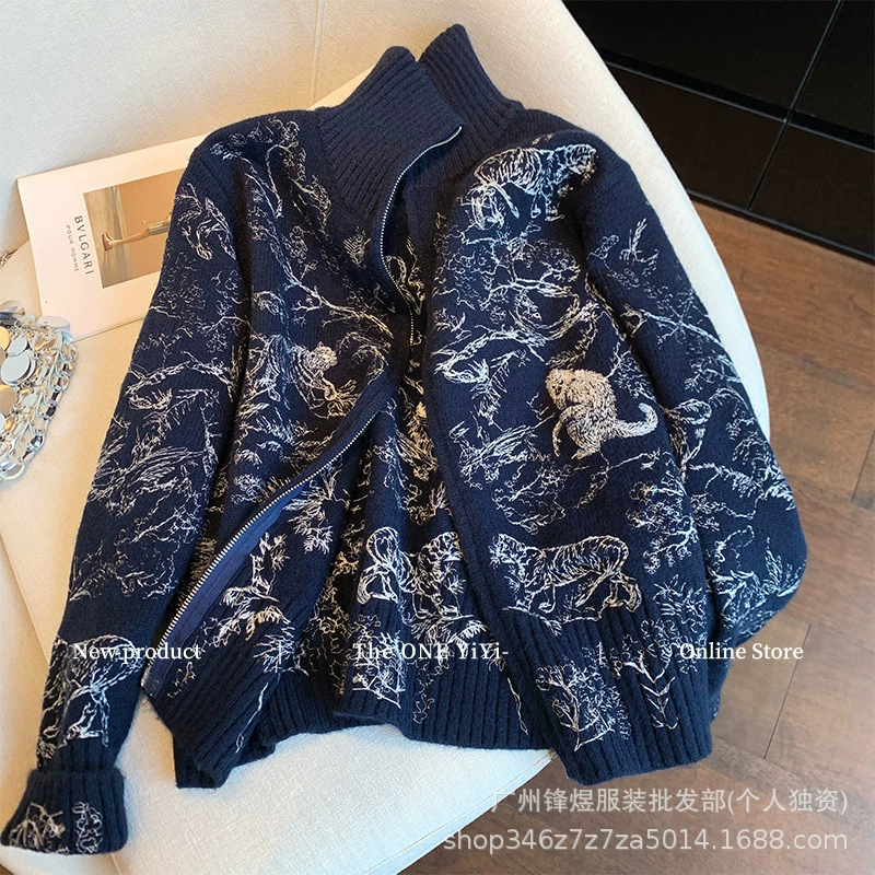 Shenzhen Nanyou Correct High Version Cd Home 25 Autumn/Winter New Heavy Embroidery High Collar Knitted Zipper Cardigan Fashionable