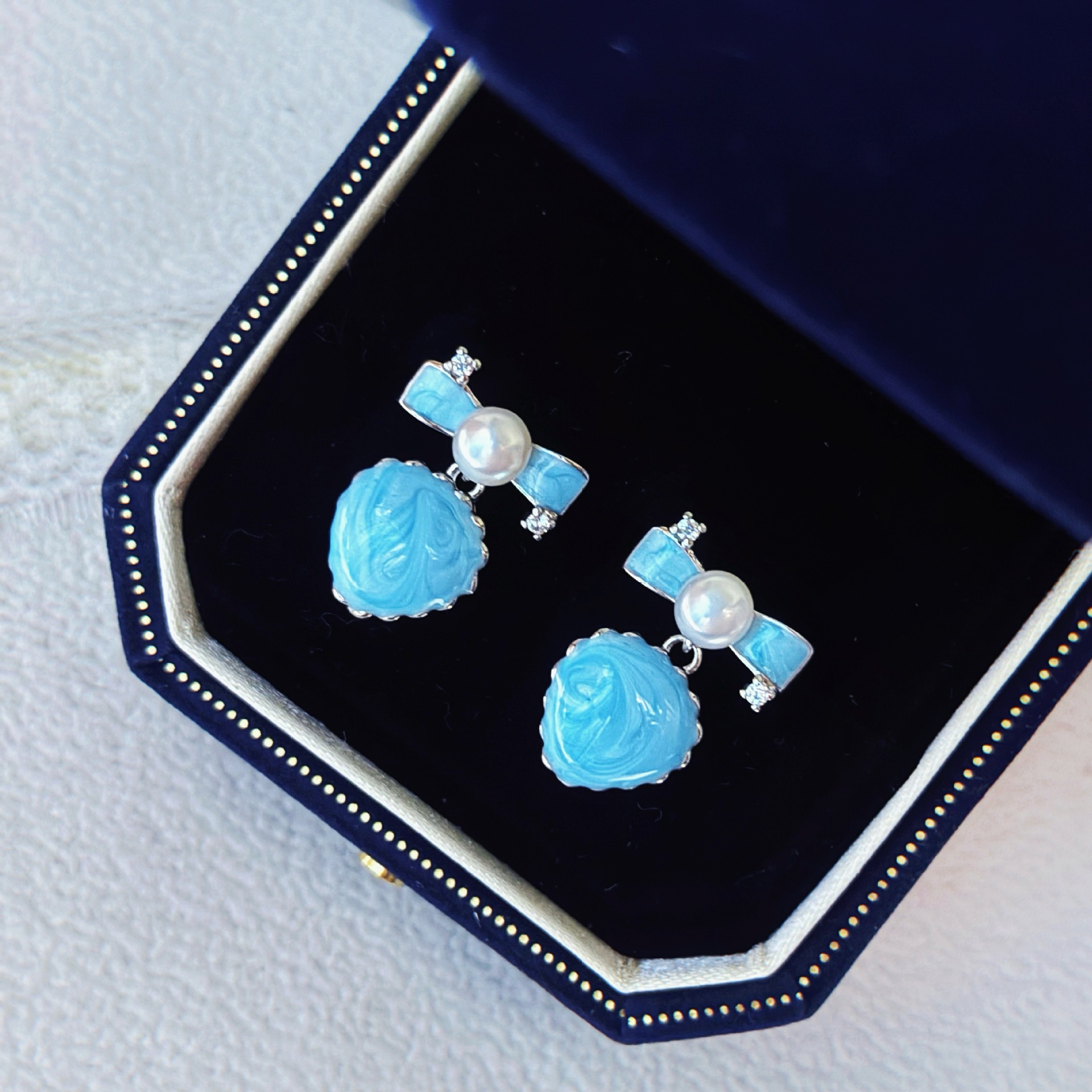 ���߳�����Ȼ��ˮ������ͷ�ʽ�����ᰮ�Ķ�������ж���Դͷ����