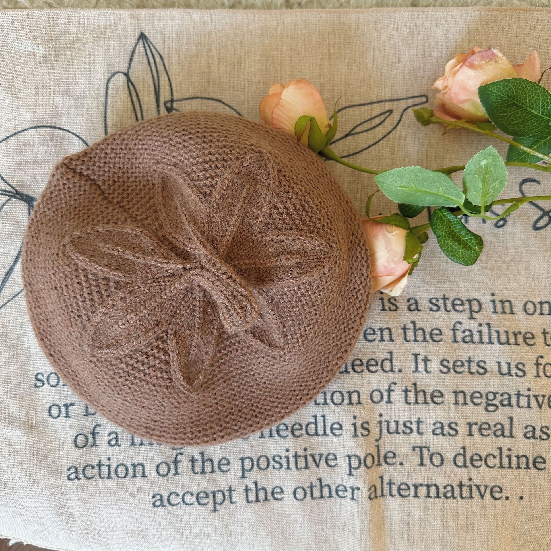 Sugar Pear ropa infantil para niñas sombrero 2024 otoño y invierno nuevo estilo para niños lana de color sólido boina bebé pintor de punto sombrero image 4