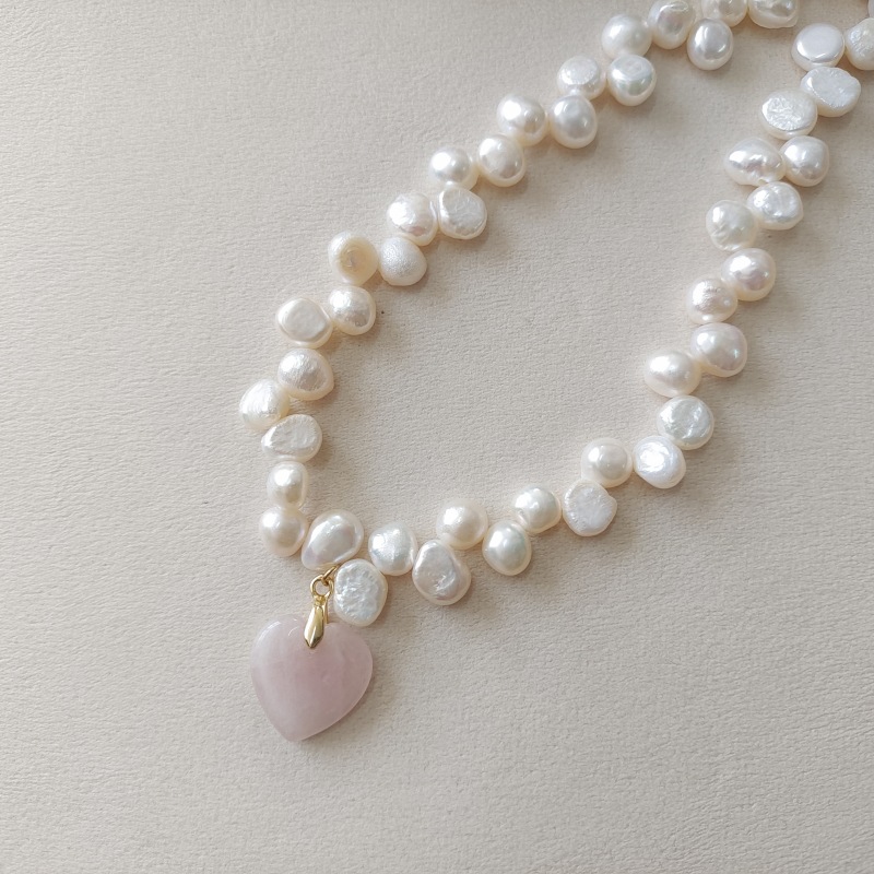 Casual Sweet Heart Shape Natural Stone Freshwater Pearl Beaded Plating Pendant Necklace display picture 4