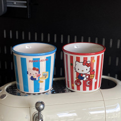 かわいいストライプ赤自転車 kt コーヒーカップ自家製シンプルな漫画手描きセラミックフリップマグウォーターカップ