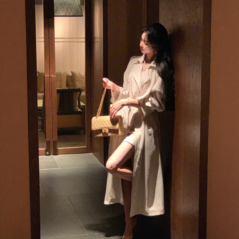 从一时刻【九头身风衣】双排扣翻领垂感气质风衣外套秋季收腰长款|undefined