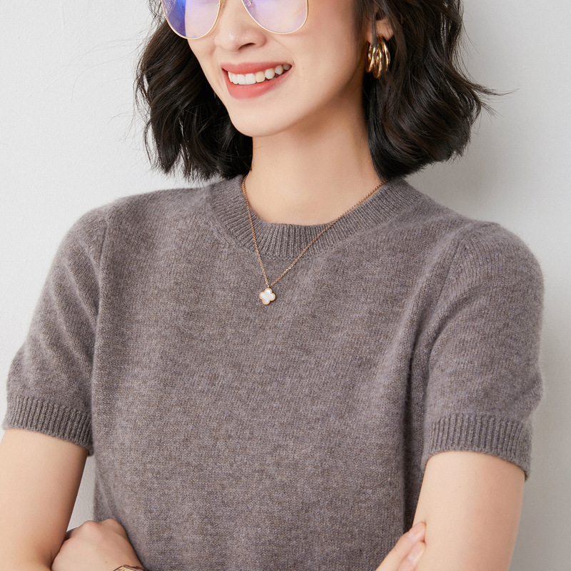 Women's Multi-color Wool Pullover Short-sleeved Loose Knit Spring and Summer Round Neck