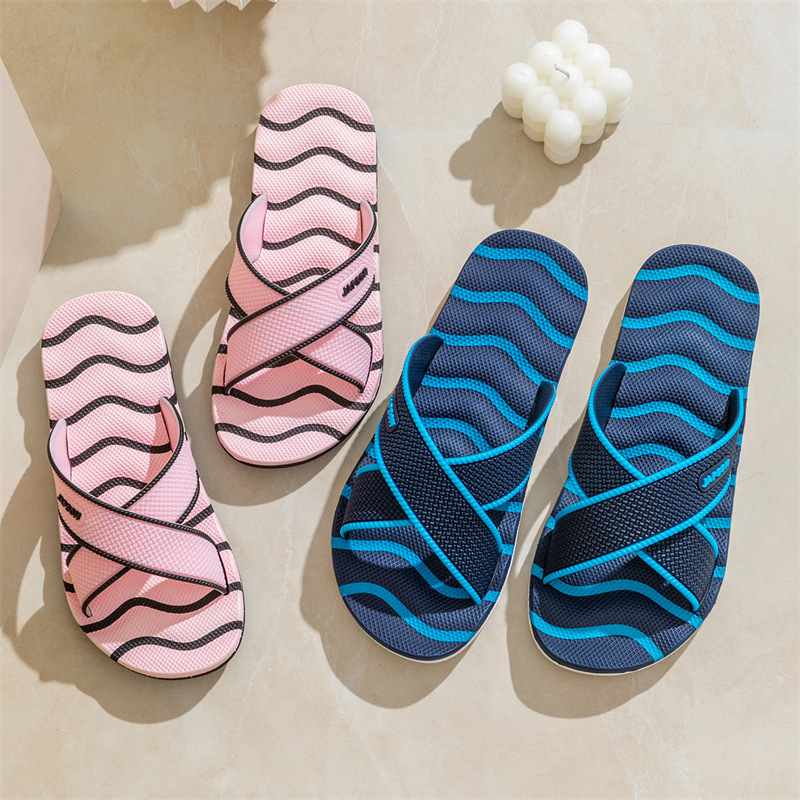 Cross-Border Slippers for Women's Home Non-Slip Eva Thick-Soled Breathable Couple Slippers Men's Large Size Bathing Slippers Factory Direct Sales