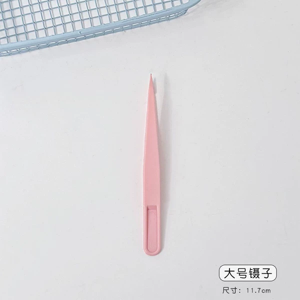 Plastic tweezers