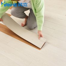 PVC自粘地板革木纹复古风卧室家用室内加厚免胶地胶贴纸跨境包邮