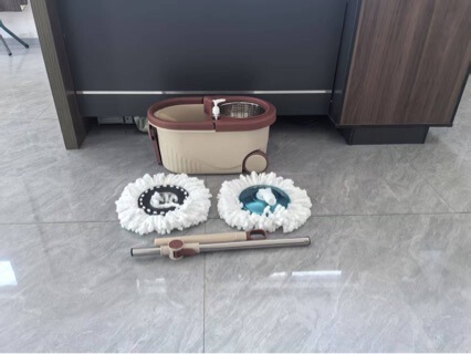 Factory-Produced Large-Wheel Rotating Mop Bucket with Water-Removing Magic Mop, Absorbent Mop with Dual Drive