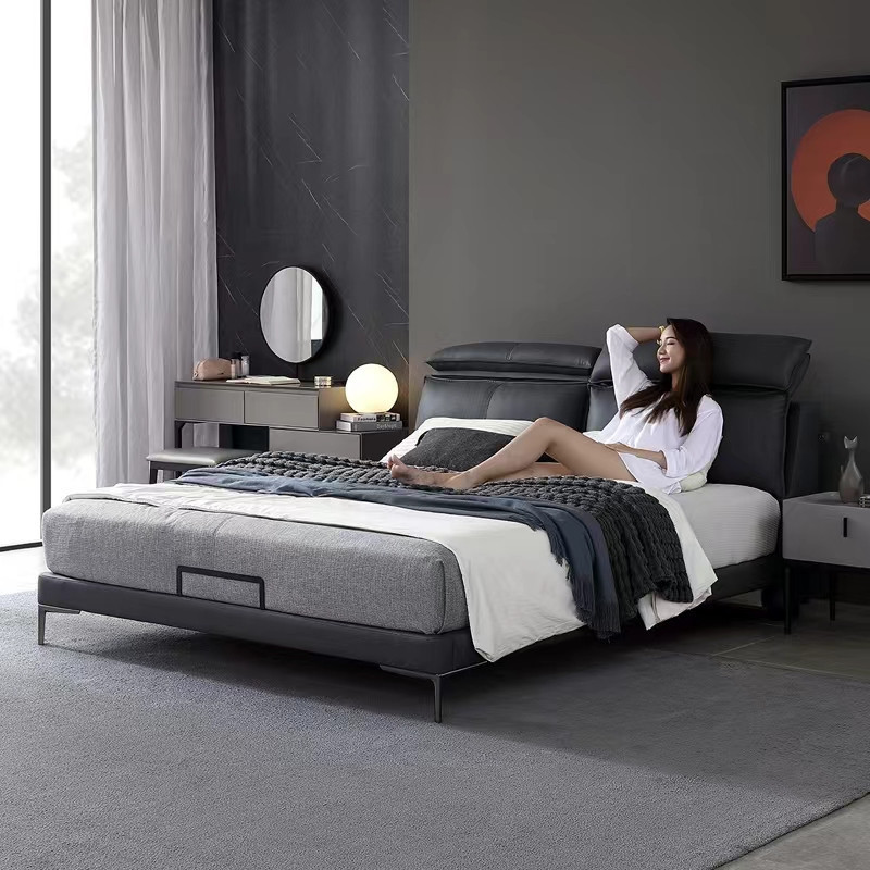 Specialty Store Master Bedroom Second Bedroom Top Layer Cowhide Leather Bed Italian Minimalist Bed Small Apartment Bed Eyelipe Bed Simple Leather Bed Specialty Store Master Bedroom Second Bedroom Top Layer Cowhide Leather Bed Italian Minimalist Bed Small Apartment Bed Eyelipe Bed Simple Leather Bed