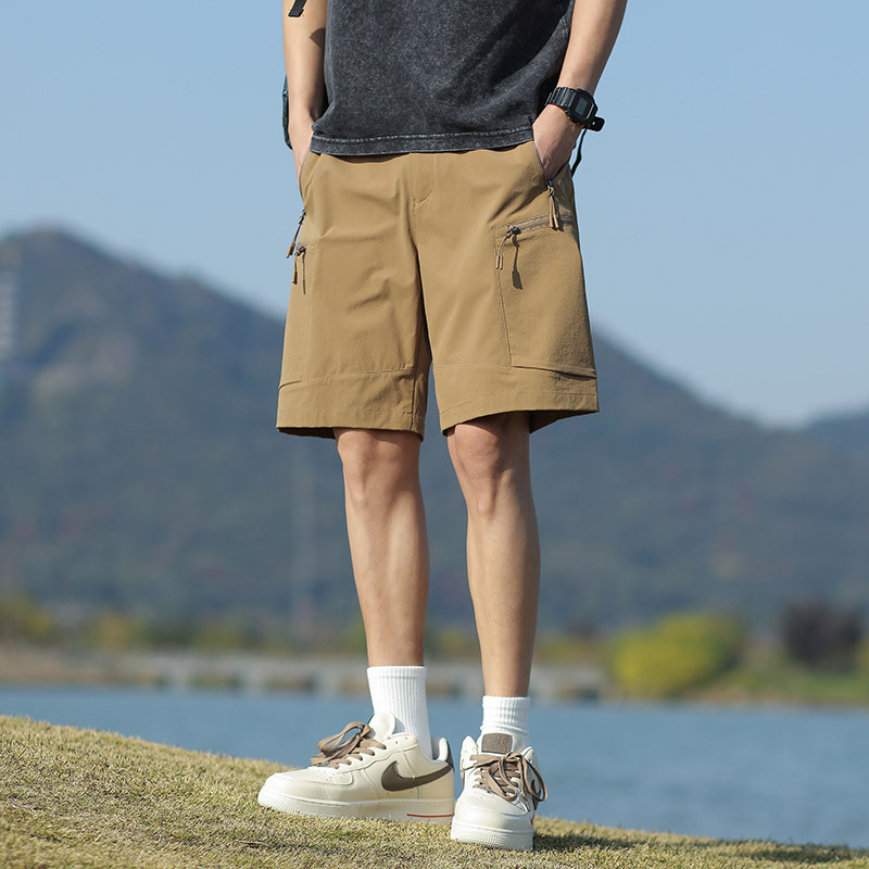 2025 New Summer Style Five-Quarter Pants Ice Silk Cargo Pants Shorts for Men to Look Taller and Slimmer, Loose and Versatile Casual Pants for Men, Trendy