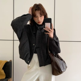 女式毛呢外套;其他短外套;连衣裙