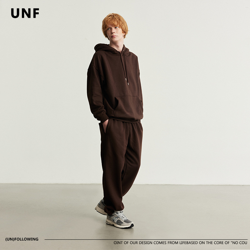 UNF 2024 otoño e invierno 380G tecnología de calidez terciopelo pesado recto holgado pantalones casuales para hombres y mujeres