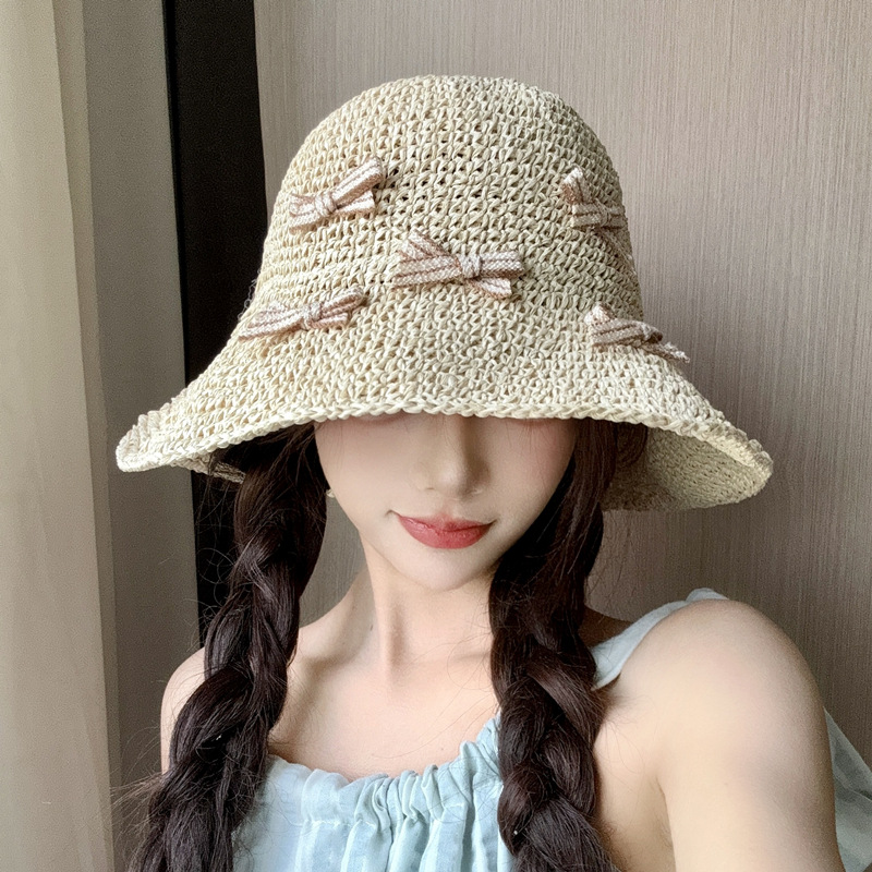 Sombrero de paja para mujeres 2025 nuevo sombrero de verano de protección solar gran borde del mar francés plegable tejido de paja flores gorra hueca