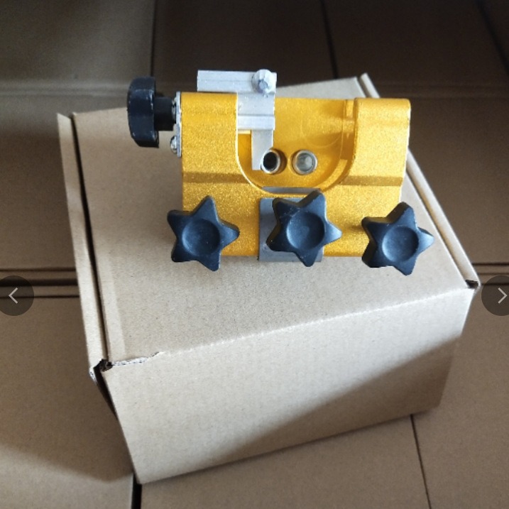 跨境新品 手摇磨链器 便携式家用磨链工具 链条夹磨刃磨链器