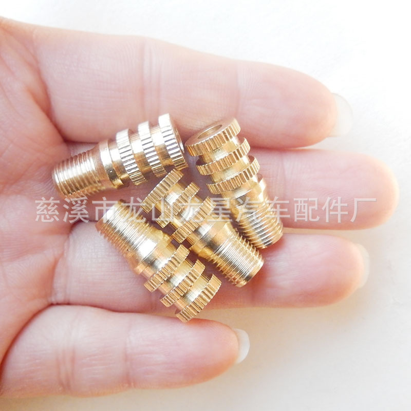 Nipple, embedded accessories