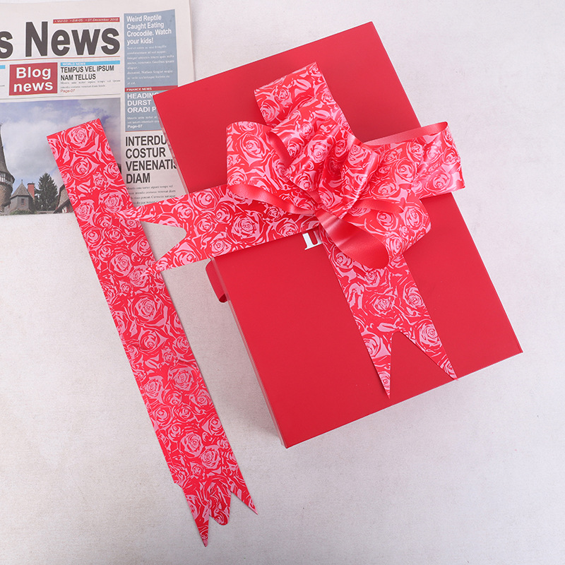 Fábrica directa casa de boda decoración de automóvil de boda mano de la flor de la puerta grande arco de la flor de la caja de regalo de embalaje de flores