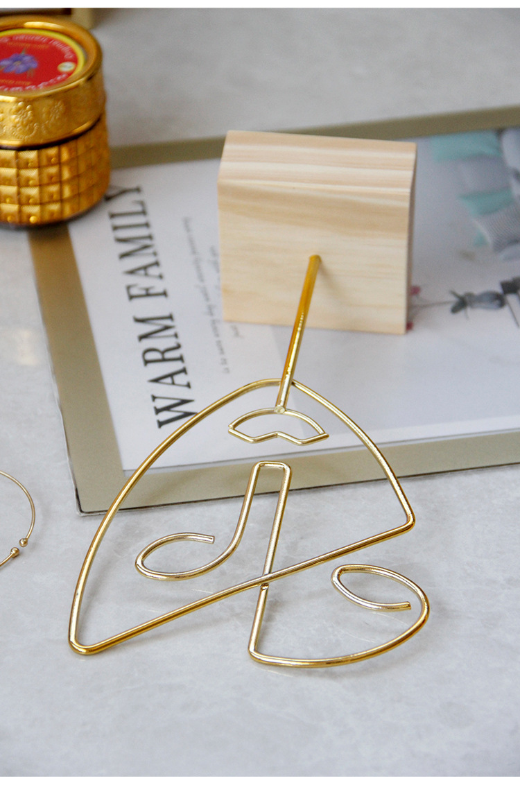 180g Weight Jewelry Rack Classification 1 Piece Quantity Iron Material Human Face Pattern Nordic Style, Modern Style Style Nordic Style Modern Style Human Face Iron Jewelry Rack 17