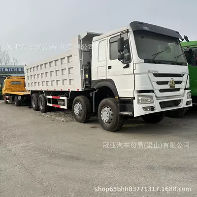 Factory Export of Sinotruk Howo 8*4 Dump Truck, Right-Hand Drive Dump Truck for Transporting Gravel, 375 Horsepower (Yük maşınları)