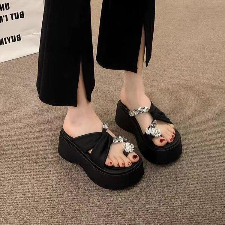 Platform Thick-Soled Height-Increasing Sandals for Women, Summer 2026 New Style, Fashionable Slip-On with Rhinestones, High Heels, Suitable for Wearing with Skirts Platform Thick-Soled Height-Increasing Sandals for Women, Summer 2026 New Style, Fashionable Slip-On with Rhinestones, High Heels, Suitable for Wearing with Skirts