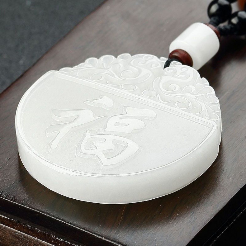 Mặt dây chuyền ngọc bích Hetian tự nhiên Tân Cương hình chữ Phúc chiêu tài nạp phúc — Ssangyong Ngọc Bích chi tiết 9