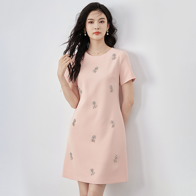 2417704 - Hồng