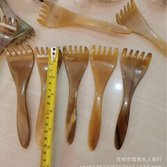 元のメーカーの卸売り牛角の黄色の手は黒い花の手をかきとってヤクの角の全身の通用の手をかきとって掻いて人を求めません。