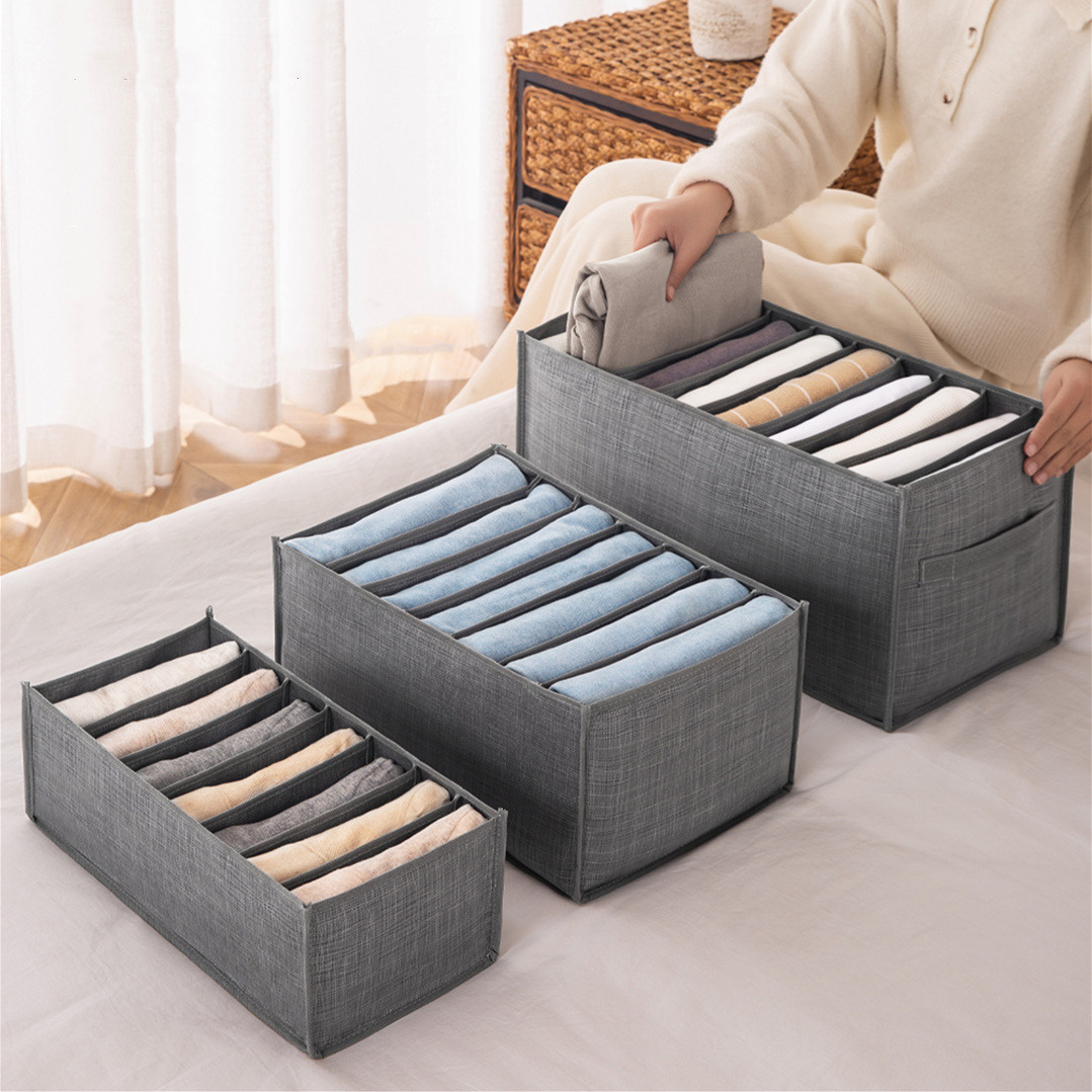 T-shirt pants clothes storage box wardro...