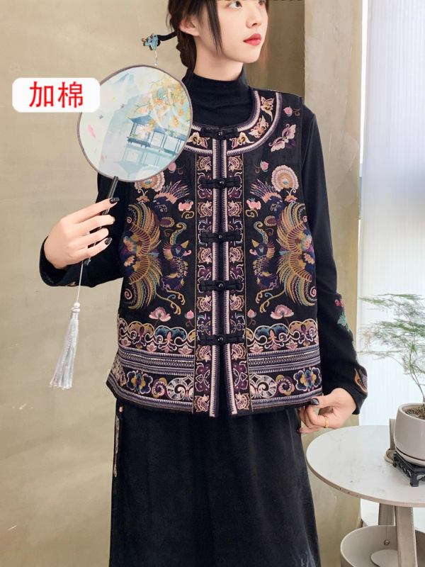 2025秋冬款加棉国风缎面重工刺绣女坎肩宽松版女士对称绣民族风马|undefined