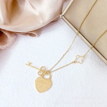 新款四叶草钥匙项链简约个性情侣项链小众设计高级感不锈钢锁骨链