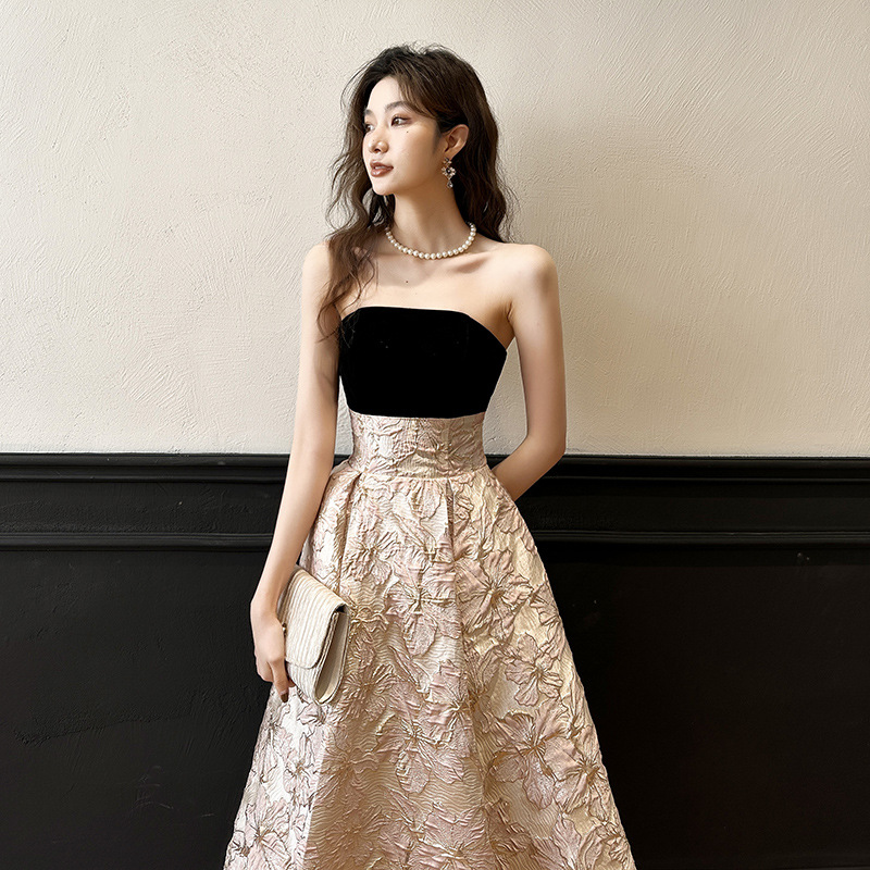 Tube Top Small Evening Dress 2025 New Accessible Luxury Niche Classy Host Female Classy Adult Ceremony Graduation Winter