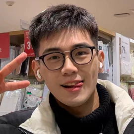 框架眼镜;眼镜片;太阳镜