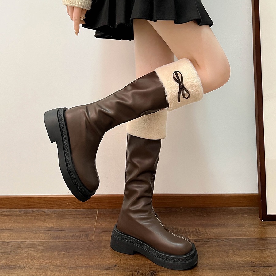 Brown insulated autumn high boots platform
