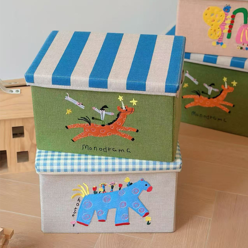 Cartoon Fabric Embroider Storage Box with Lid Dust-Proof Home Wardrobe Clothing Storage Box Washable Storage Box Car