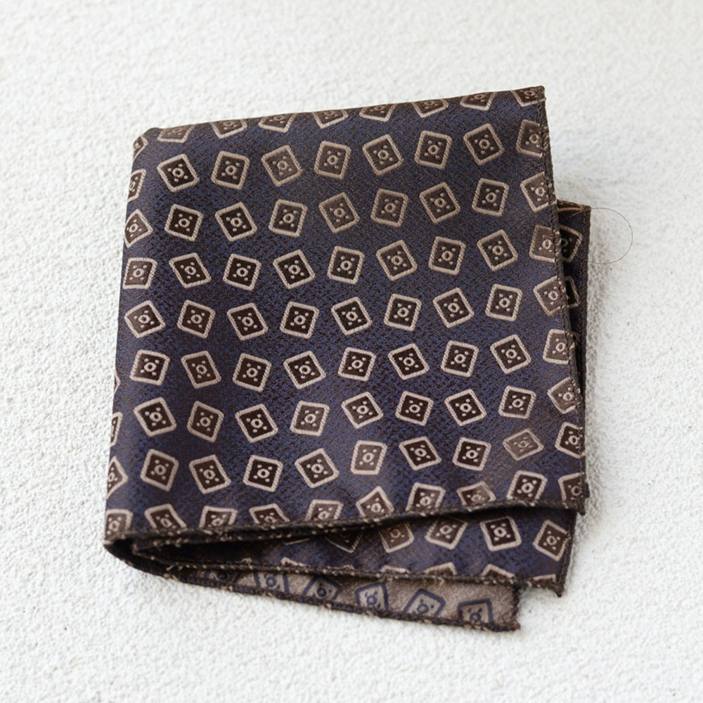 Vintage Hong Kong style floral pocket square for men’s business suit, Korean version formal accessory, chest scarf, small square scarf