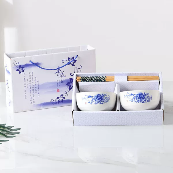 Blue and white national color 2 bowls and chopsticks