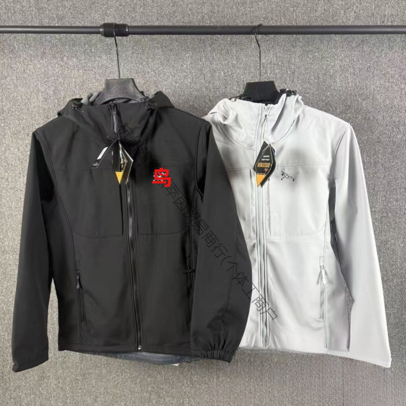 Off-Season Spring and Autumn Softshell Jacket, Thin Fleece Windbreaker, Outdoor Windproof and Waterproof Casual Jacket for Men and Women, Wholesale Off-Season Spring and Autumn Softshell Jacket, Thin Fleece Windbreaker, Outdoor Windproof and Waterproof Casual Jacket for Men and Women, Wholesale