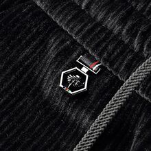 �����ӽq�Ӻ��о�q�ɾo����ʿ���eѝ�r��ֱͲ������ů